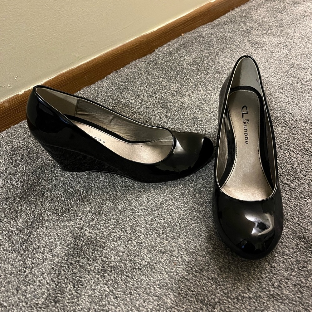 CL by Laundry Glossy Black Wedge Shoes